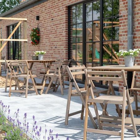 De Worfthoeve Bed and Breakfast Geel Buitenkant foto