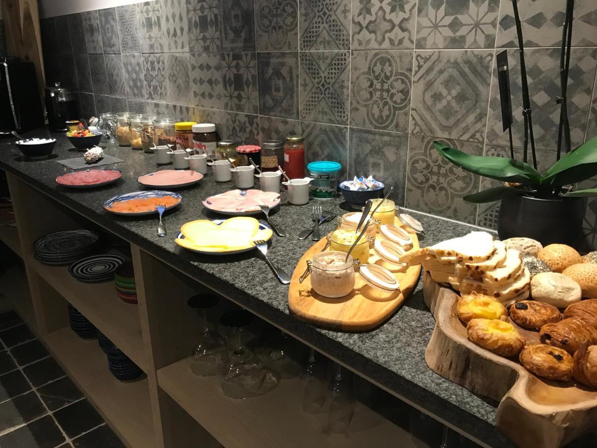 De Worfthoeve Bed and Breakfast Geel Buitenkant foto